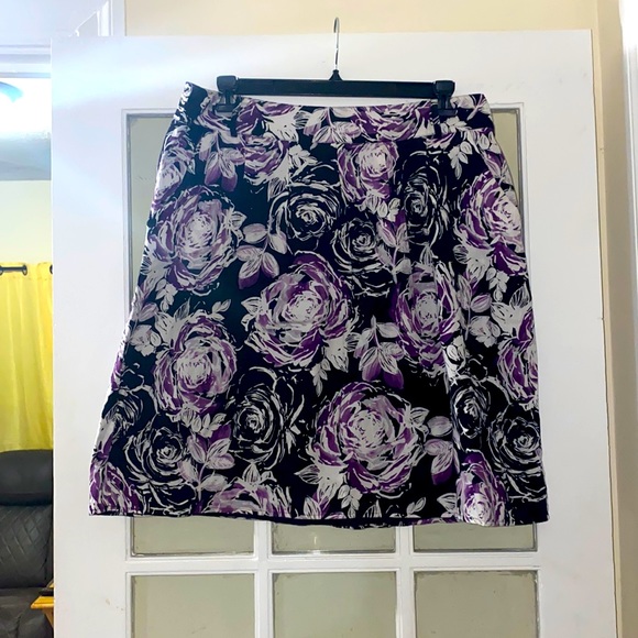 Liz & Co. Purple, Black, and White Floral Skirt - Picture 1 of 3
